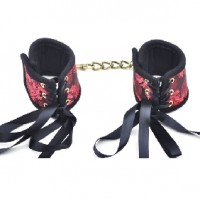 Hand Cuffs with Silk Surface Handcuffs Red